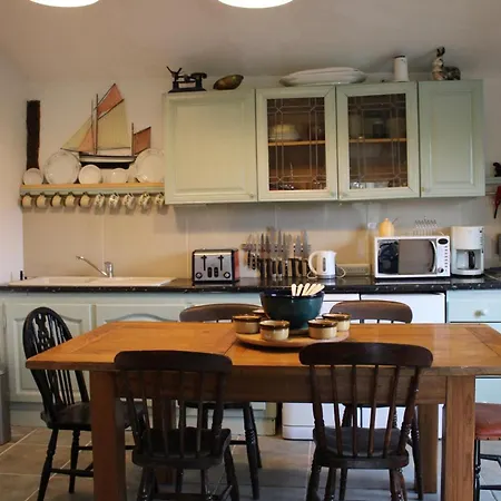 Holiday home Heavenly Retreat In Hellier Dieppe Saint-Hellier